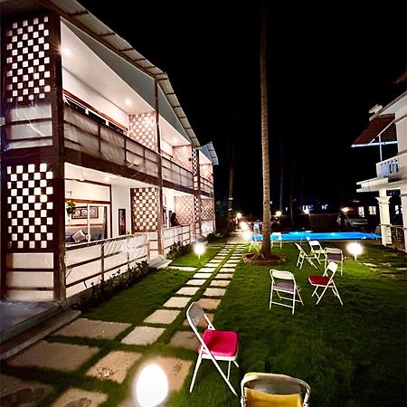 White Turtle Hotel Morjim Εξωτερικό φωτογραφία